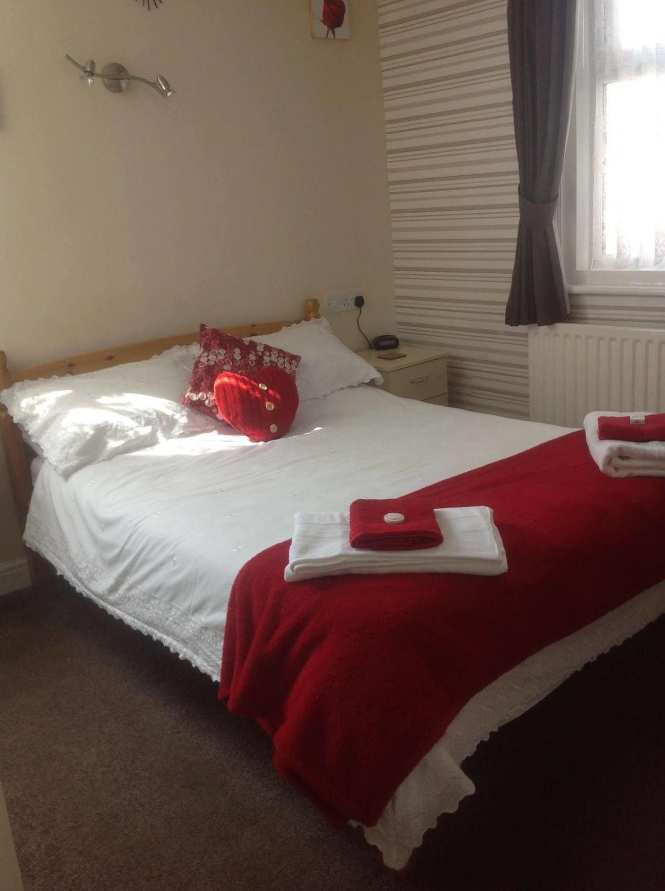 Cleasewood Guest House Great Yarmouth Eksteriør bilde