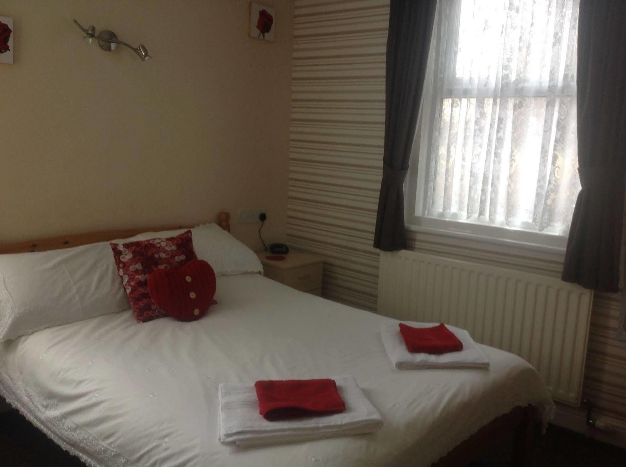 Cleasewood Guest House Great Yarmouth Eksteriør bilde